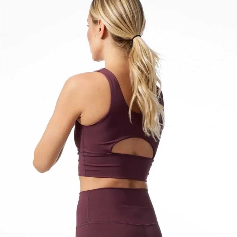 DYI Elevate Bra  Define Your Inspiration Sports Bra Black Metallic gold & silver - Picture 8 of 8